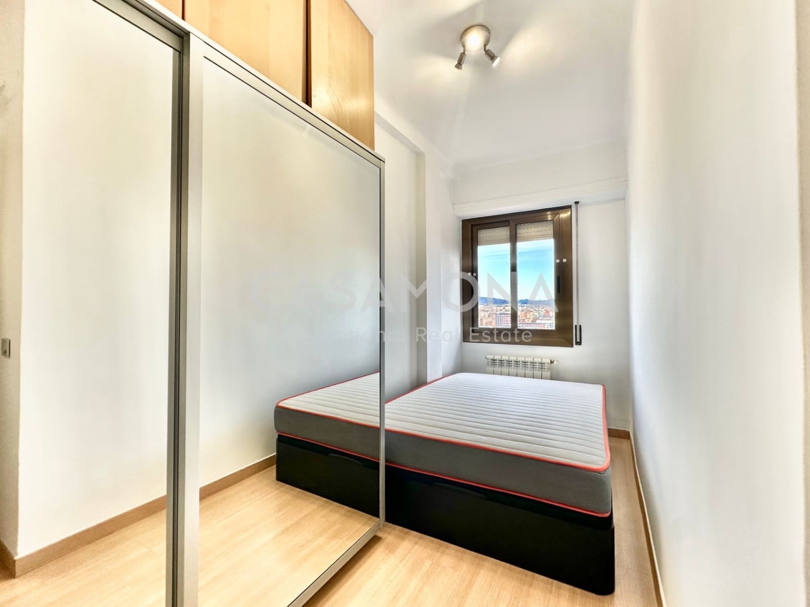 Apartamento de 2 habitaciones en Barcelona ciudad en alquiler - 1.850 € (Ref: 9467620)