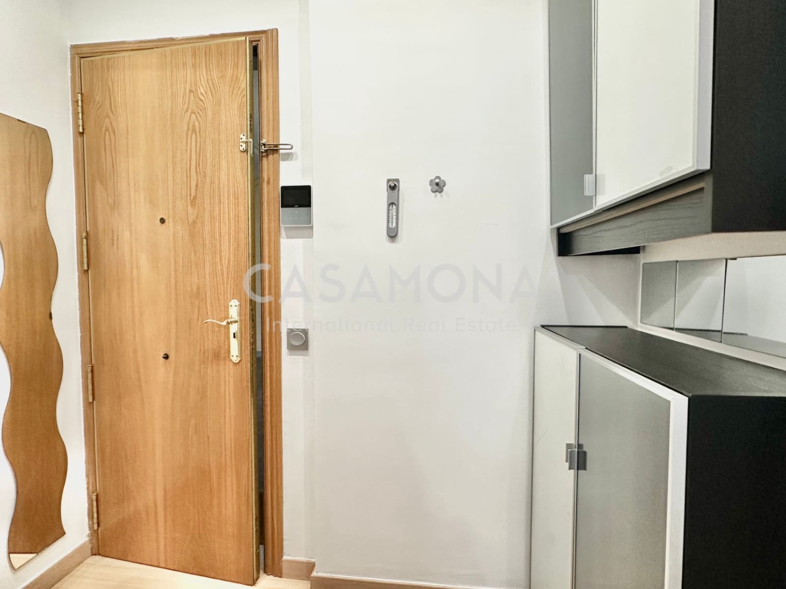 Apartamento de 2 habitaciones en Barcelona ciudad en alquiler - 1.850 € (Ref: 9467620)