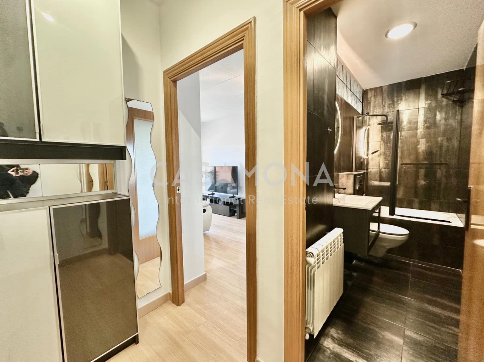 Apartamento de 2 habitaciones en Barcelona ciudad en alquiler - 1.850 € (Ref: 9467620)