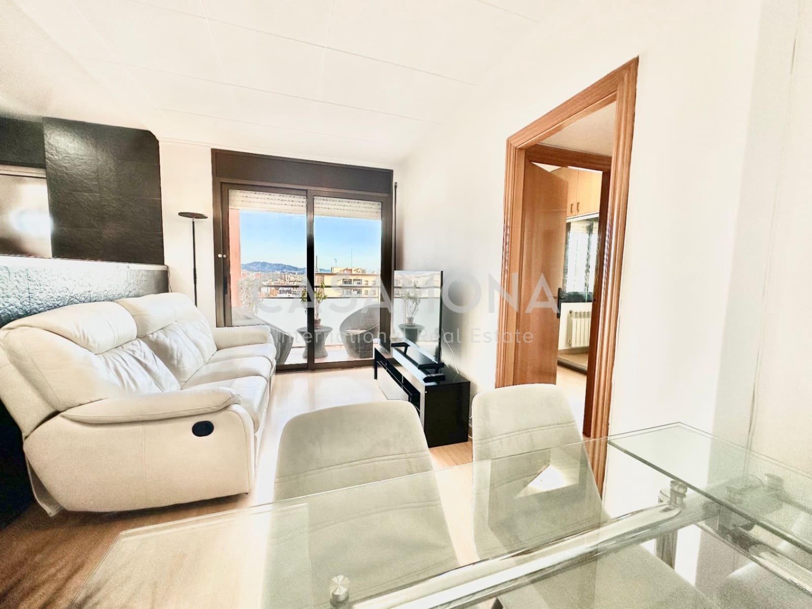 Apartamento de 2 habitaciones en Barcelona ciudad en alquiler - 1.850 € (Ref: 9467620)