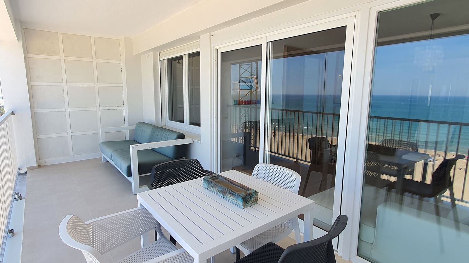 4 sypialnia Apartament przy plaży do wynajęcia w Gandia z basenem - 900 € (Ref: 8241066)