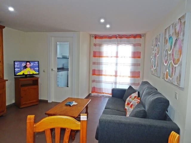 1 Zimmer Strandapartment zu vermieten in Gandia mit Pool Garage - 400 € (Ref: 8241067)