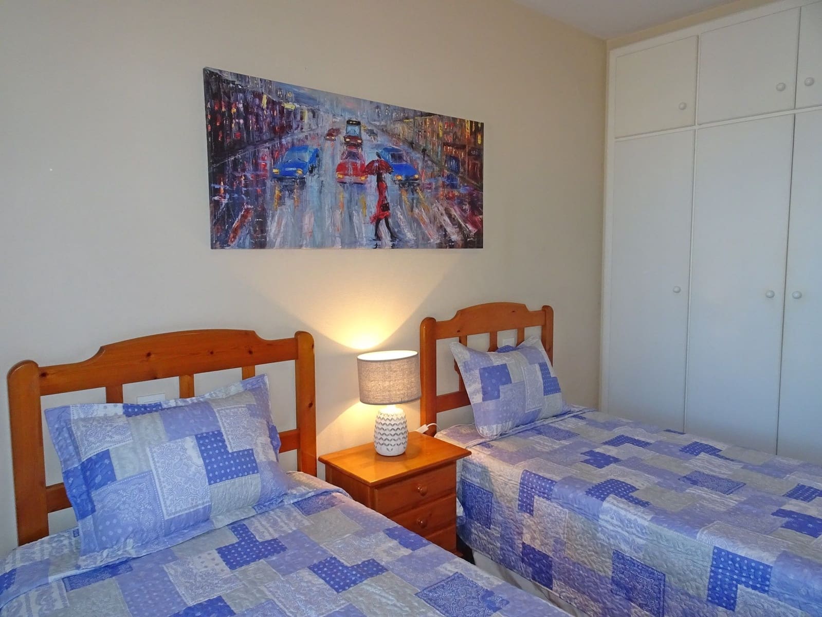 1 soveværelse Strandlejlighed til leje i Gandia med swimmingpool garage - € 400 (Ref: 8241067)