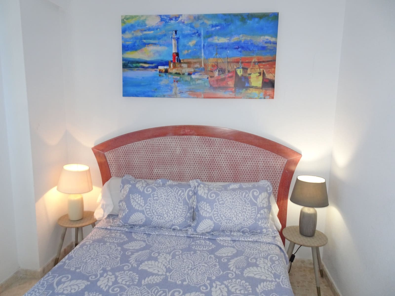 3 soveværelse Strandlejlighed til leje i Gandia med swimmingpool garage - € 550 (Ref: 8241070)