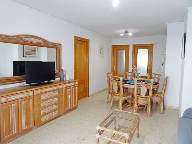 3 Zimmer Strandapartment zu vermieten in Gandia mit Pool Garage - 550 € (Ref: 8241070)