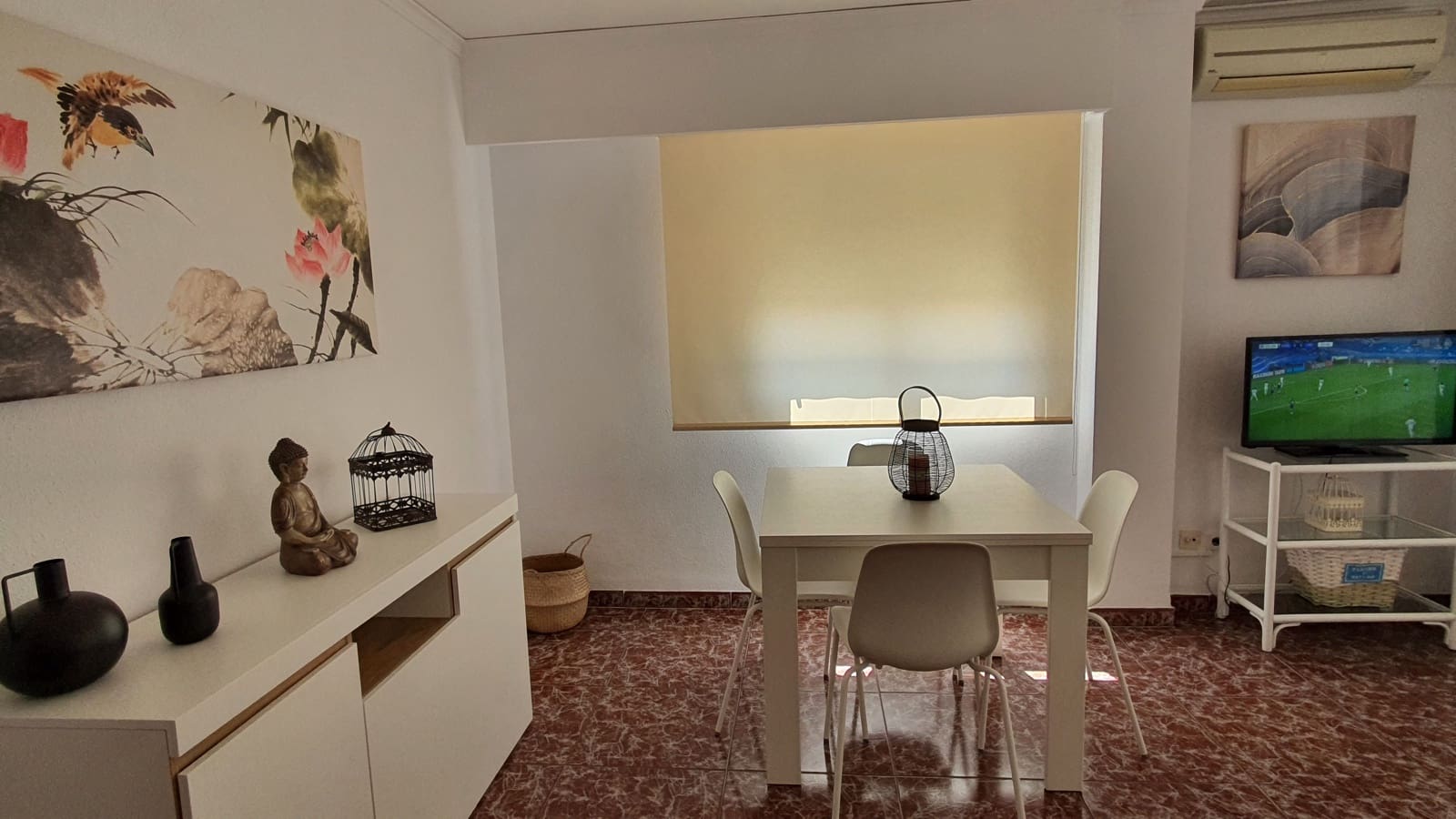 2 soveværelse Strandlejlighed til leje i Gandia med swimmingpool garage - € 550 (Ref: 8241071)