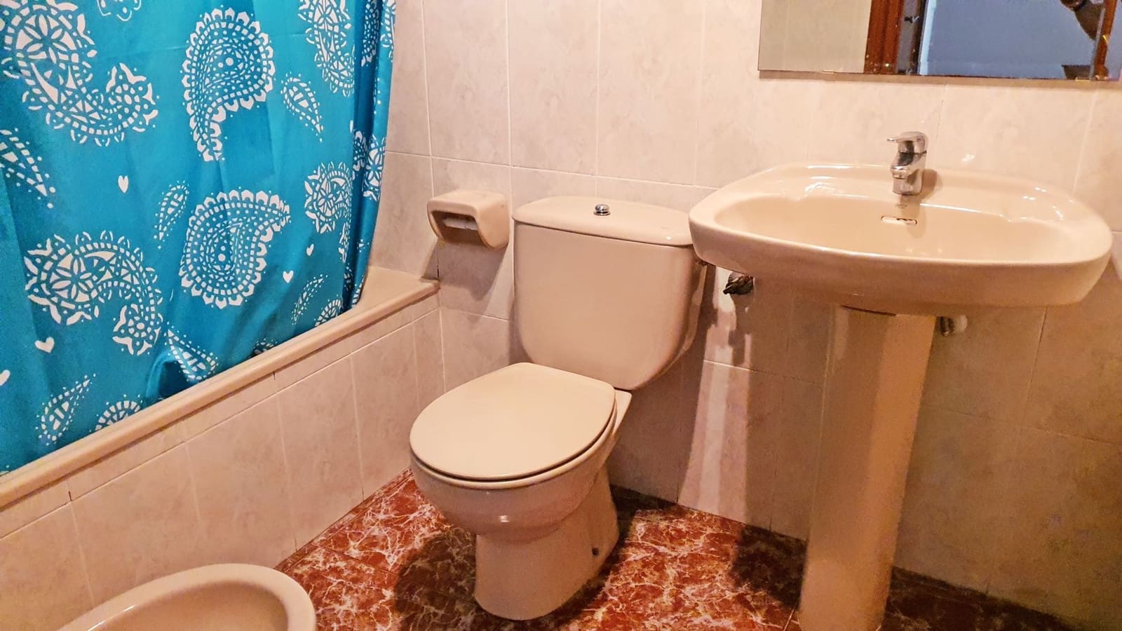 2 soveværelse Strandlejlighed til leje i Gandia med swimmingpool garage - € 550 (Ref: 8241071)