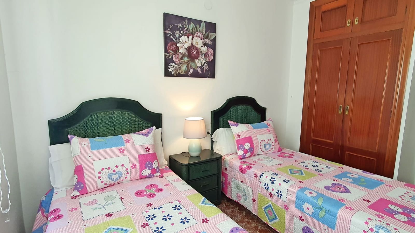 2 soveværelse Strandlejlighed til leje i Gandia med swimmingpool garage - € 550 (Ref: 8241071)