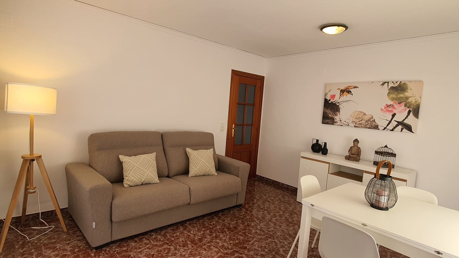 2 soveværelse Strandlejlighed til leje i Gandia med swimmingpool garage - € 550 (Ref: 8241071)