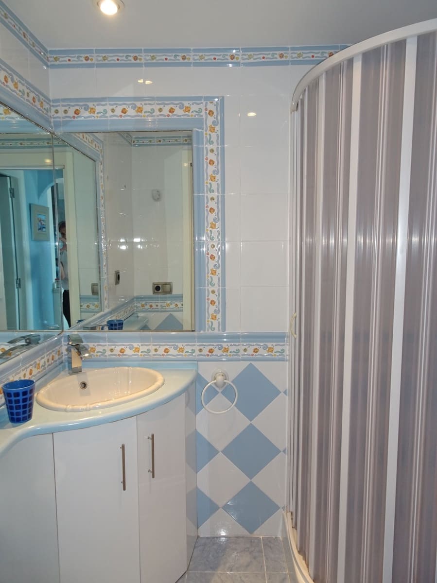 2 makuuhuone Ranta-asunto vuokrattavana paikassa Gandia mukana uima-altaan - 400 € (Ref: 8241072)