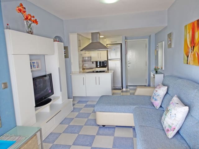 2 Zimmer Strandapartment zu vermieten in Gandia mit Pool - 400 € (Ref: 8241072)