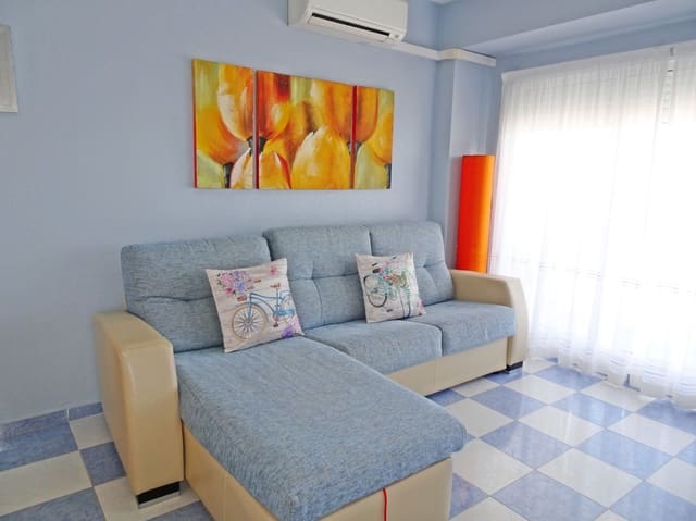 2 Zimmer Strandapartment zu vermieten in Gandia mit Pool - 400 € (Ref: 8241072)
