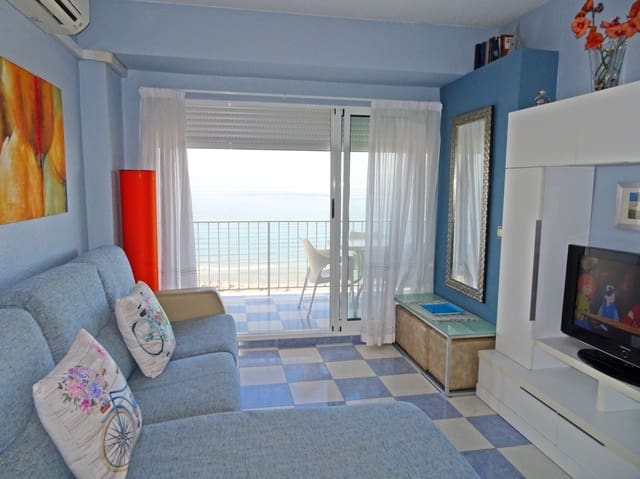 2 Zimmer Strandapartment zu vermieten in Gandia mit Pool - 400 € (Ref: 8241072)