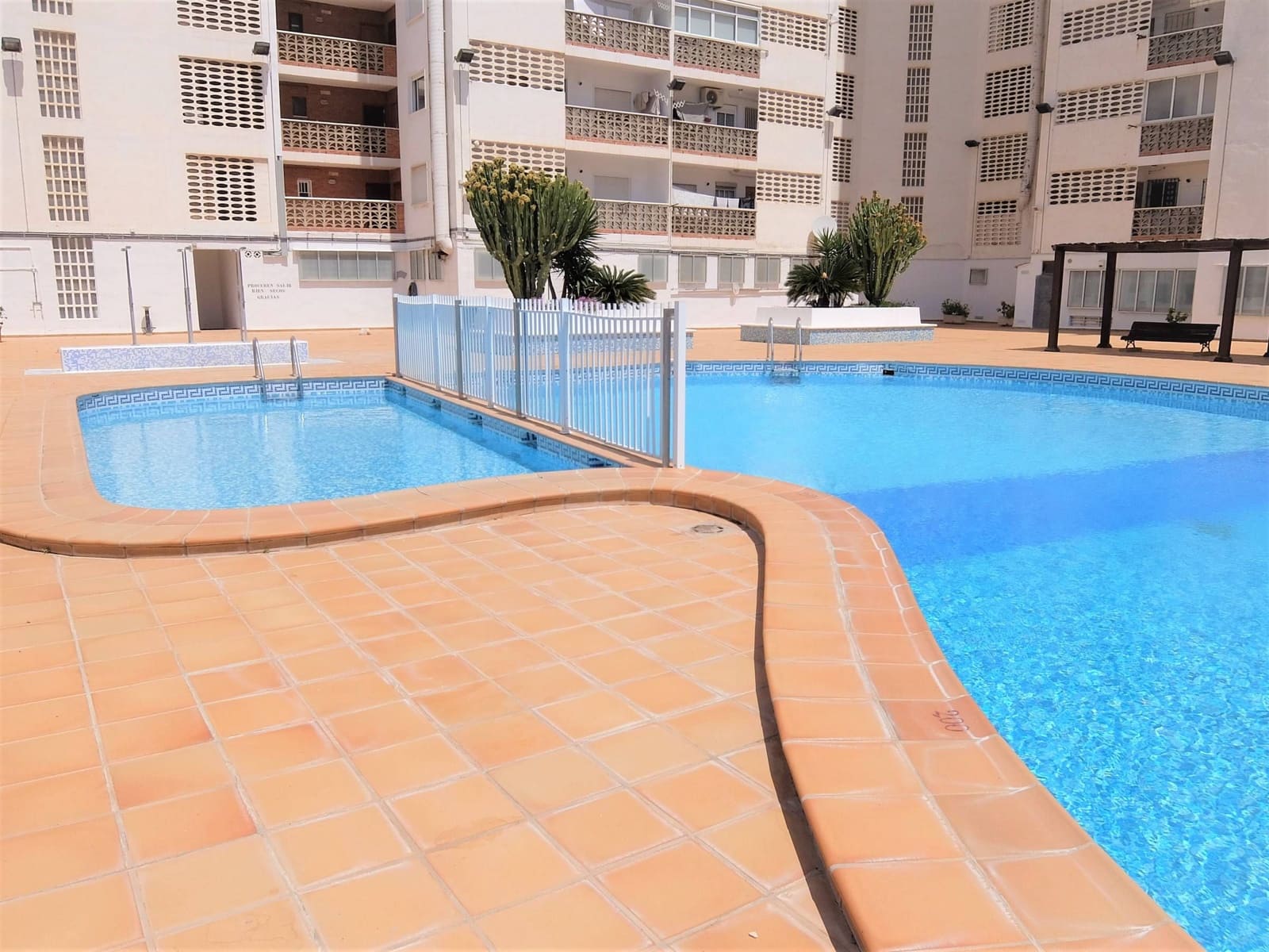 2 makuuhuone Ranta-asunto vuokrattavana paikassa Gandia mukana uima-altaan - 400 € (Ref: 8241072)