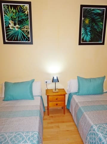 3 makuuhuone Ranta-asunto vuokrattavana paikassa Gandia mukana uima-altaan - 750 € (Ref: 8241073)