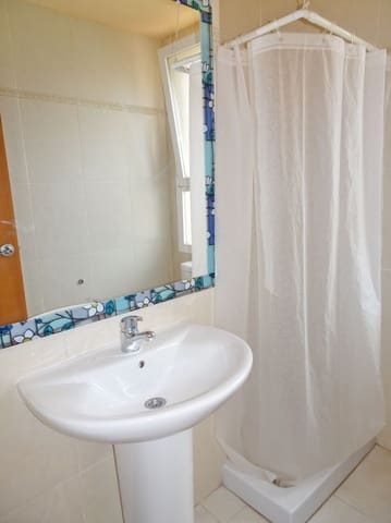 3 makuuhuone Ranta-asunto vuokrattavana paikassa Gandia mukana uima-altaan - 750 € (Ref: 8241073)