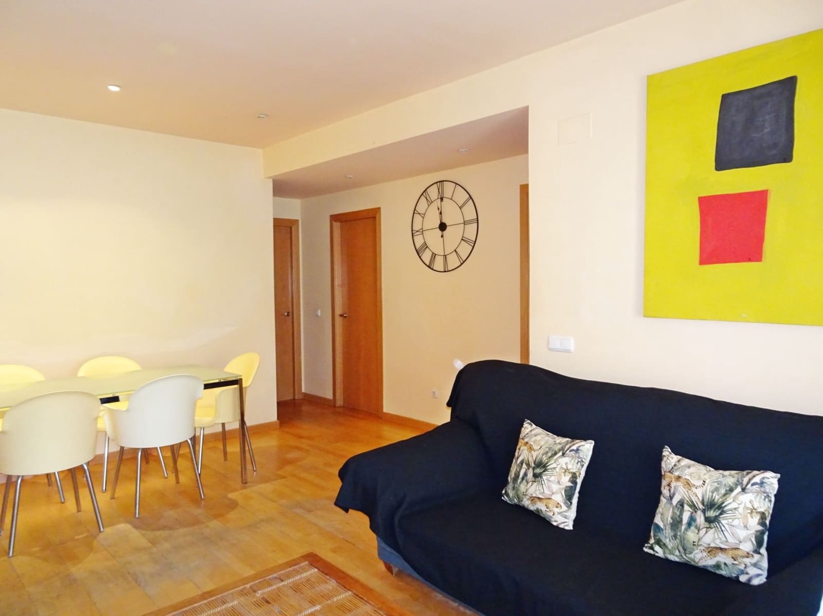 3 soveværelse Strandlejlighed til leje i Gandia med swimmingpool - € 750 (Ref: 8241073)