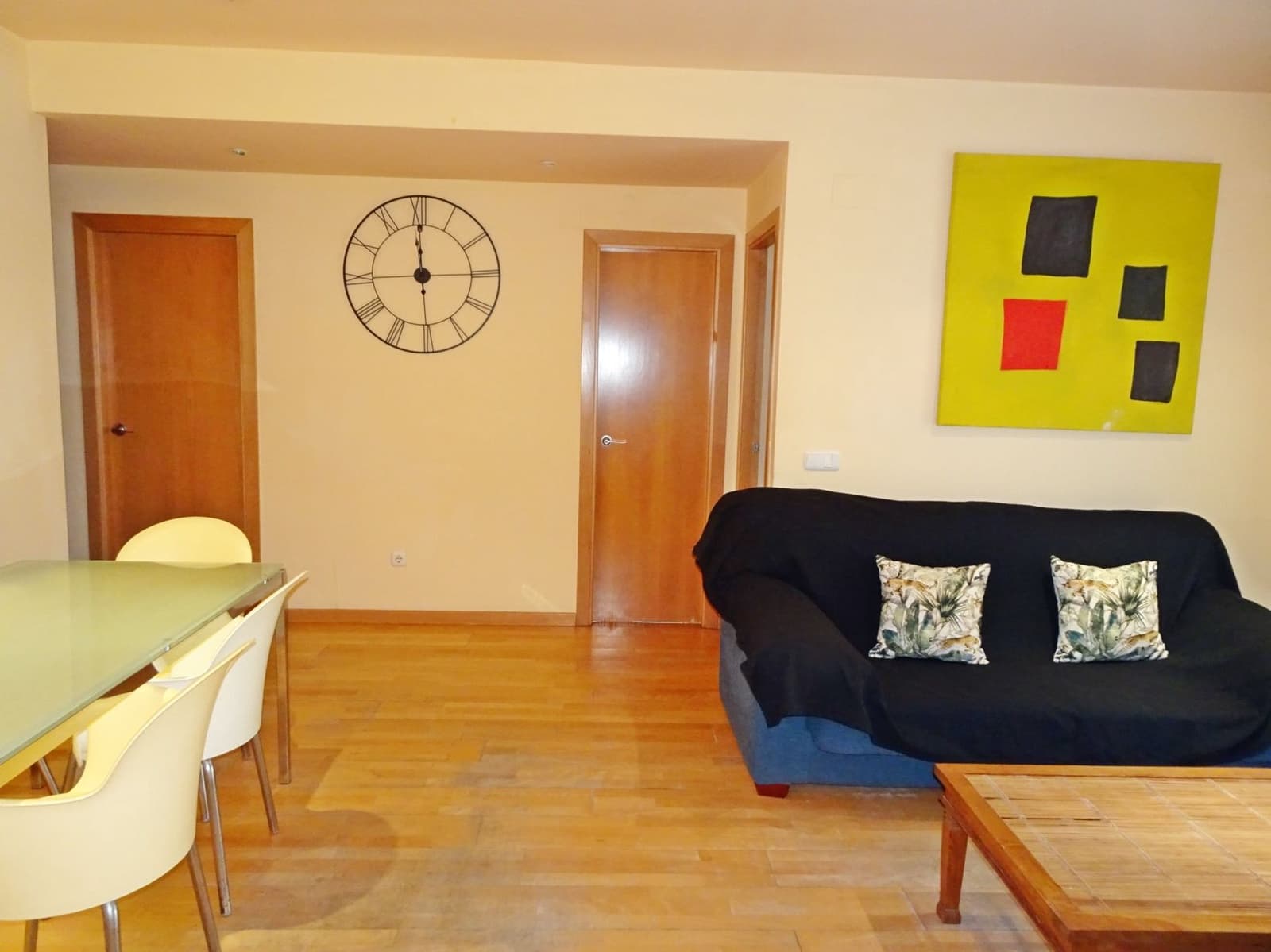 3 soveværelse Strandlejlighed til leje i Gandia med swimmingpool - € 750 (Ref: 8241073)