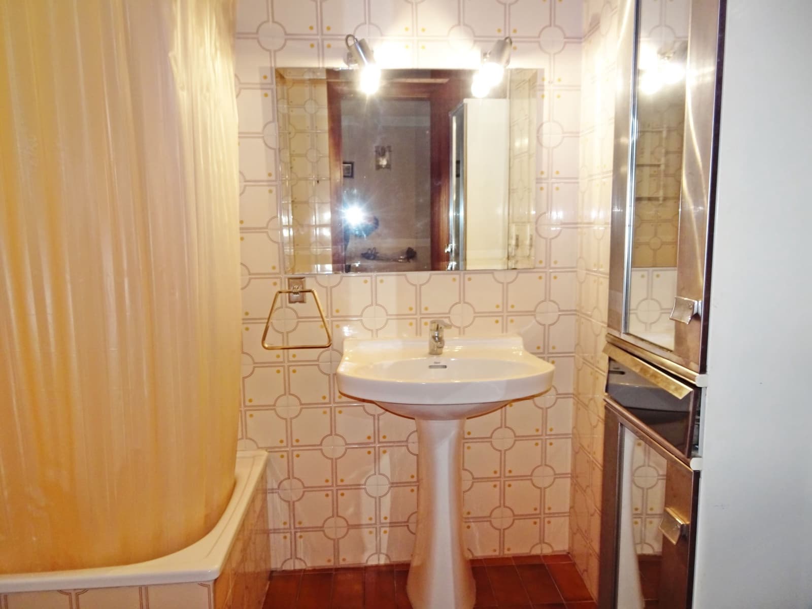 3 soveværelse Strandlejlighed til leje i Gandia med swimmingpool garage - € 850 (Ref: 8241074)