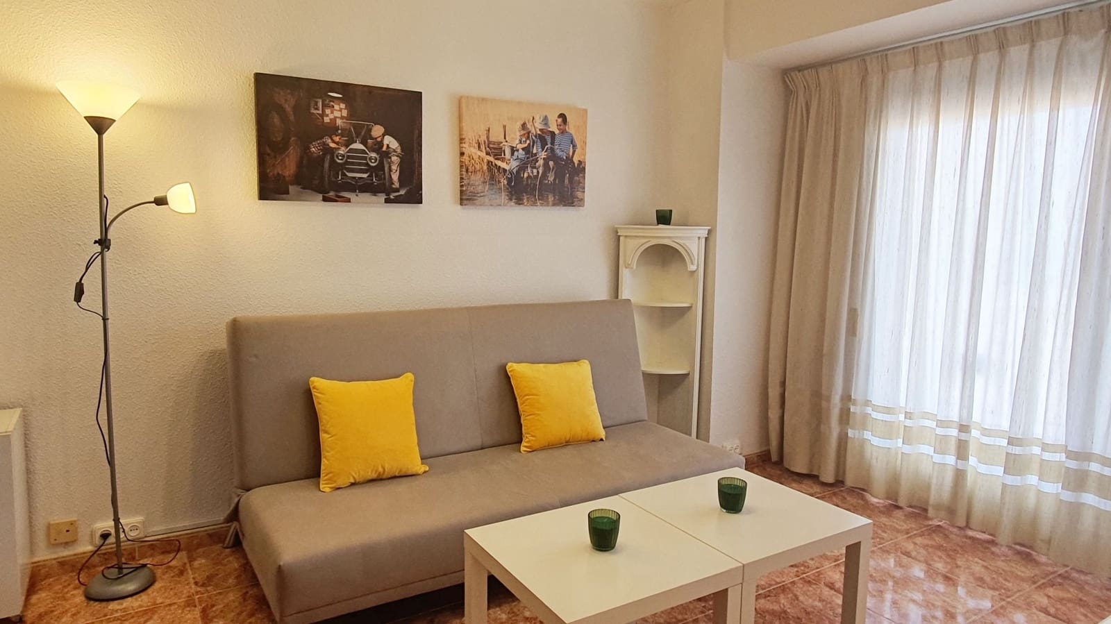 1 Zimmer Strandapartment zu vermieten in Gandia mit Pool - 455 € (Ref: 8364996)