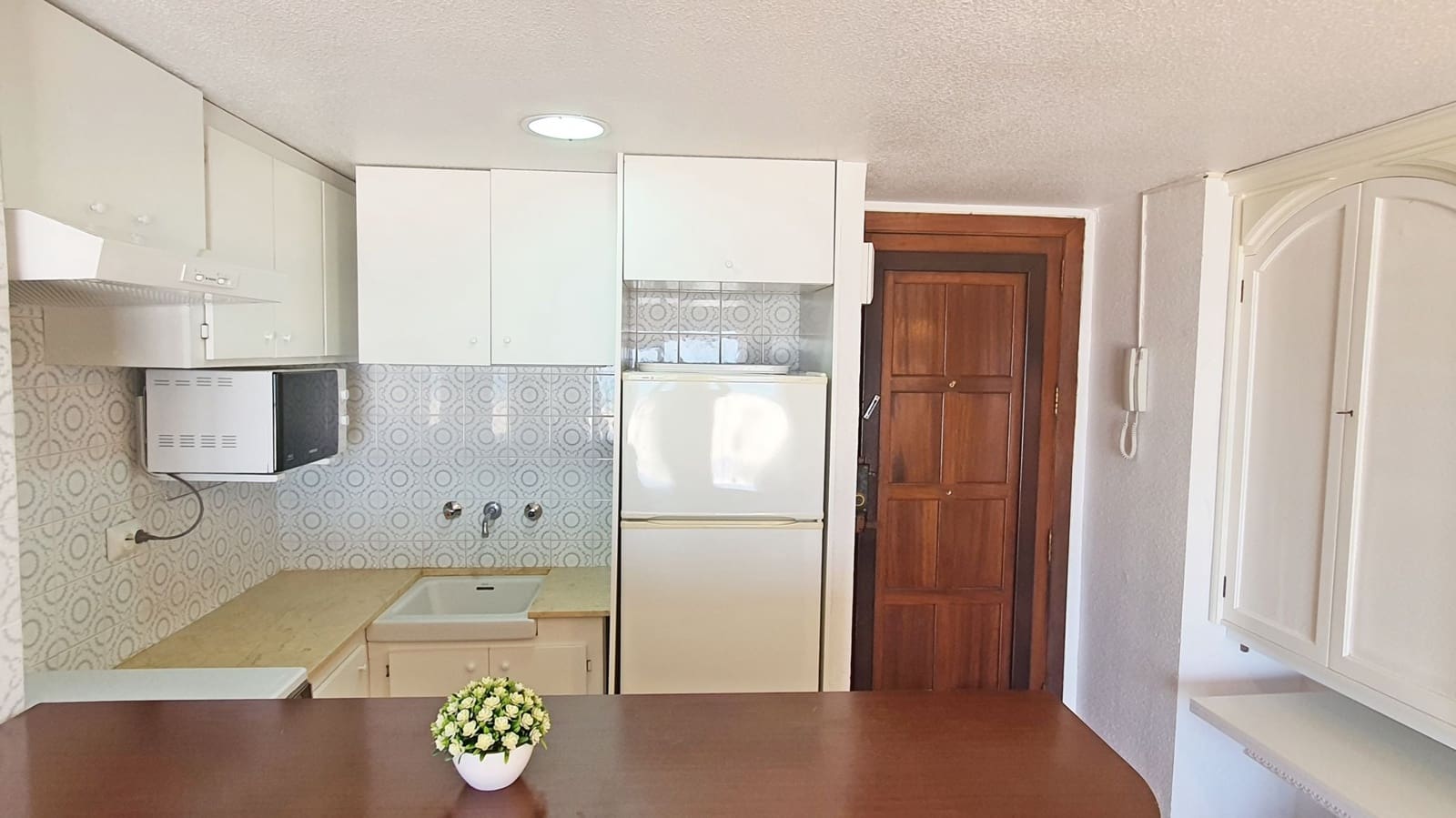 1 Zimmer Strandapartment zu vermieten in Gandia mit Pool - 455 € (Ref: 8364996)