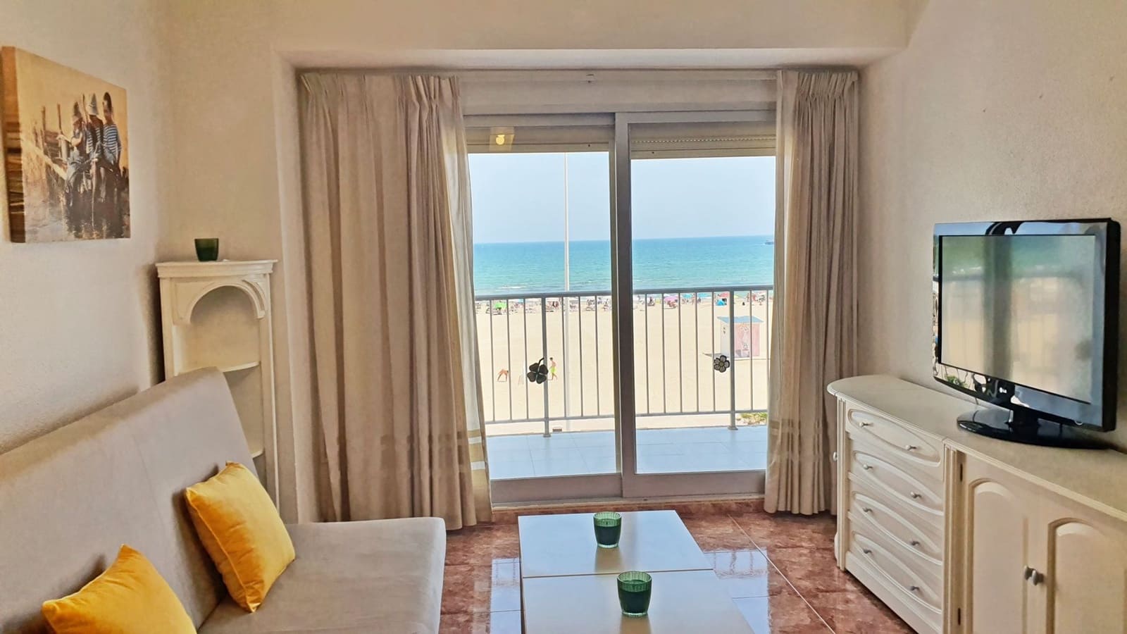1 Zimmer Strandapartment zu vermieten in Gandia mit Pool - 455 € (Ref: 8364996)