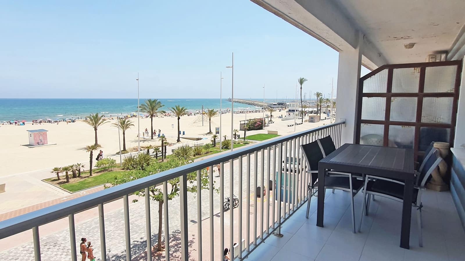 1 Zimmer Strandapartment zu vermieten in Gandia mit Pool - 455 € (Ref: 8364996)