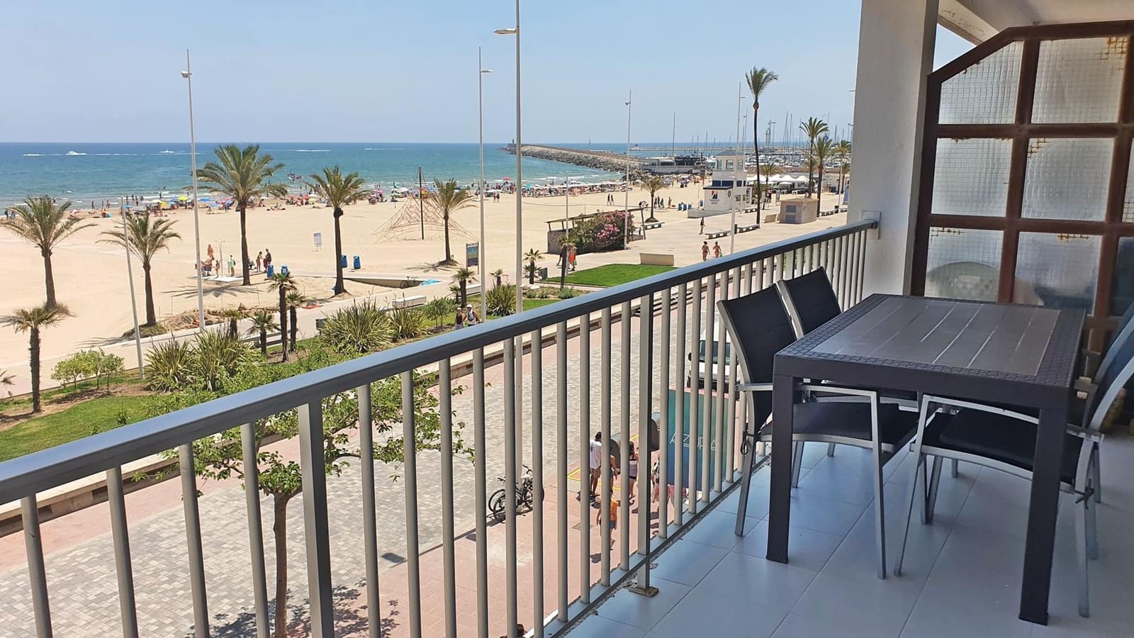 1 Zimmer Strandapartment zu vermieten in Gandia mit Pool - 455 € (Ref: 8364996)