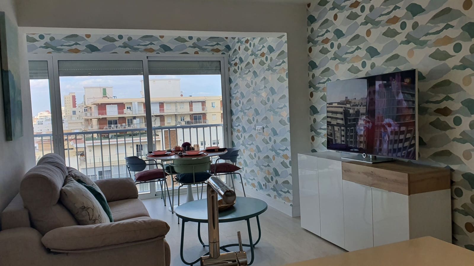 1 Zimmer Strandapartment zu vermieten in Gandia mit Pool - 455 € (Ref: 8364997)