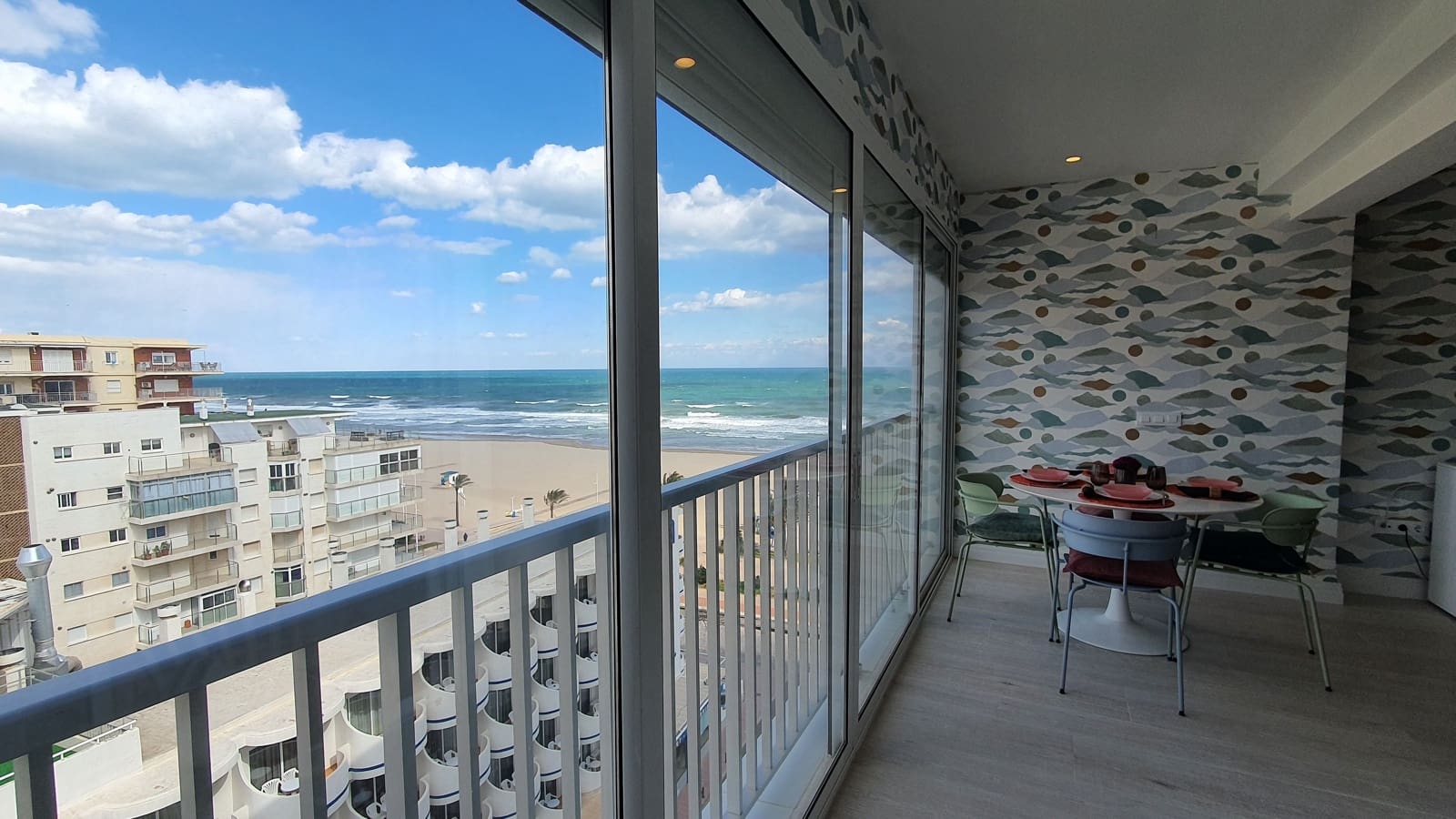 1 Zimmer Strandapartment zu vermieten in Gandia mit Pool - 455 € (Ref: 8364997)