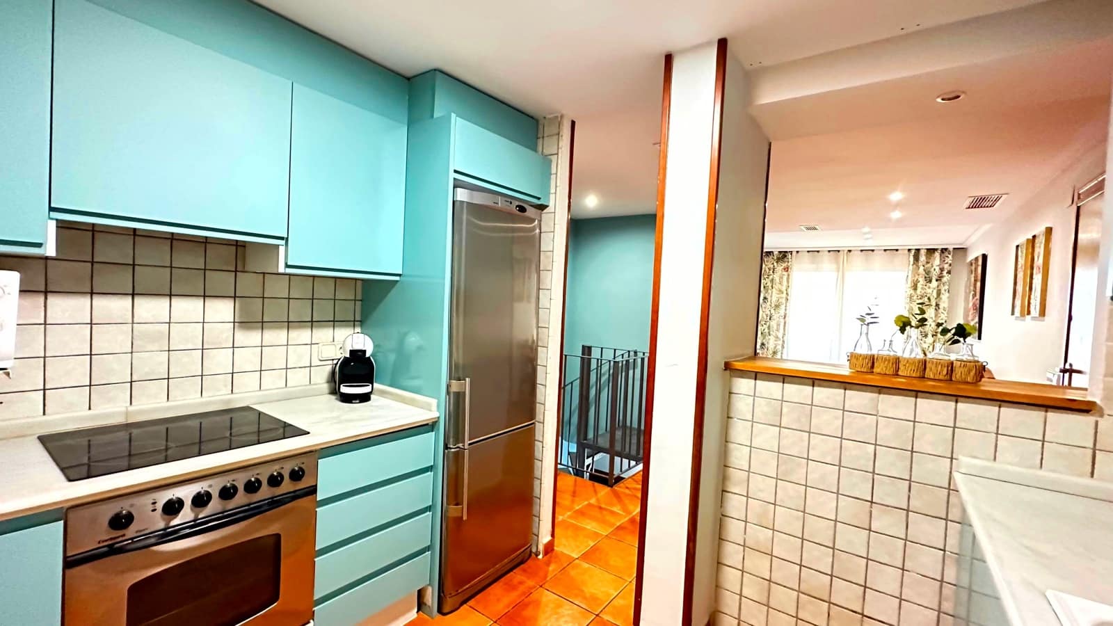 3 camera da letto Appartamento sulla Spiaggia da affittare in Oliva con piscina garage - 1.000 € (Rif: 8365000)