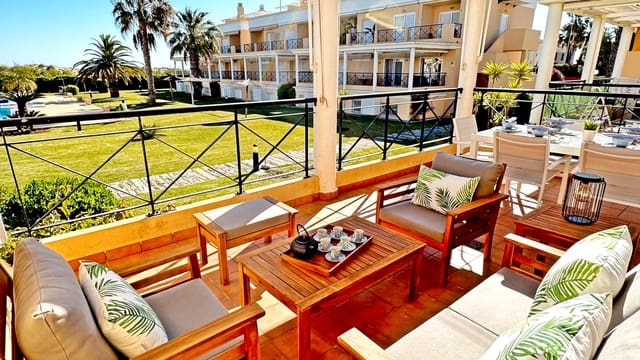 3 makuuhuone Ranta-asunto vuokrattavana paikassa Oliva Nova, Oliva mukana uima-altaan 
autotalli - 1 000 € (Ref: 8365000)