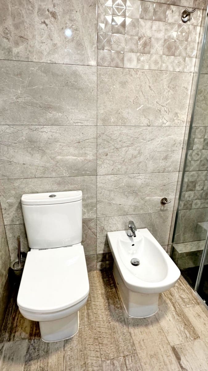 3 Zimmer Strandapartment zu vermieten in Gandia mit Pool Garage - 700 € (Ref: 8365001)