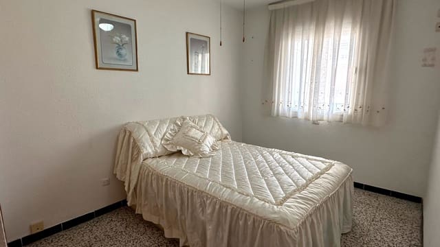 3 makuuhuone Ranta-asunto myytävänä paikassa Gandia mukana 
autotalli - 170 000 € (Ref: 8578419)