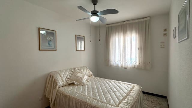 3 makuuhuone Ranta-asunto myytävänä paikassa Gandia mukana 
autotalli - 170 000 € (Ref: 8578419)