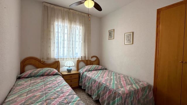 3 makuuhuone Ranta-asunto myytävänä paikassa Gandia mukana 
autotalli - 170 000 € (Ref: 8578419)