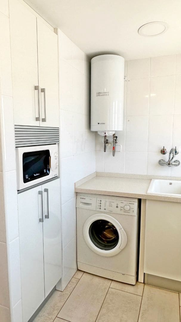 2 soveværelse Lejlighed til leje i Gandia med swimmingpool garage - € 700 (Ref: 8793982)