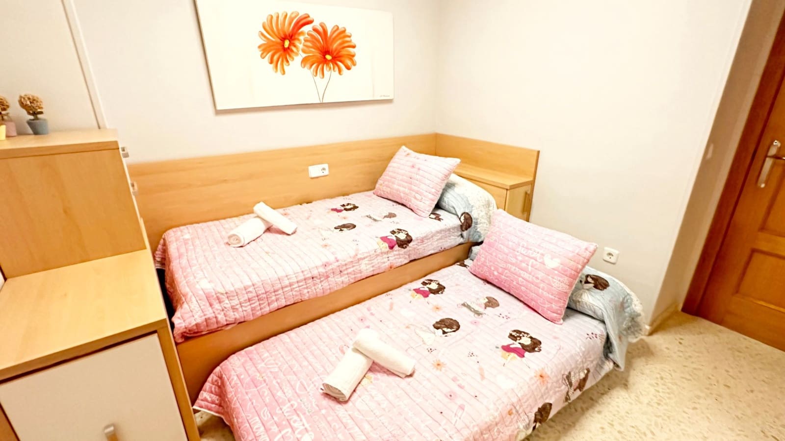 2 soveværelse Lejlighed til leje i Gandia med swimmingpool garage - € 700 (Ref: 8793982)