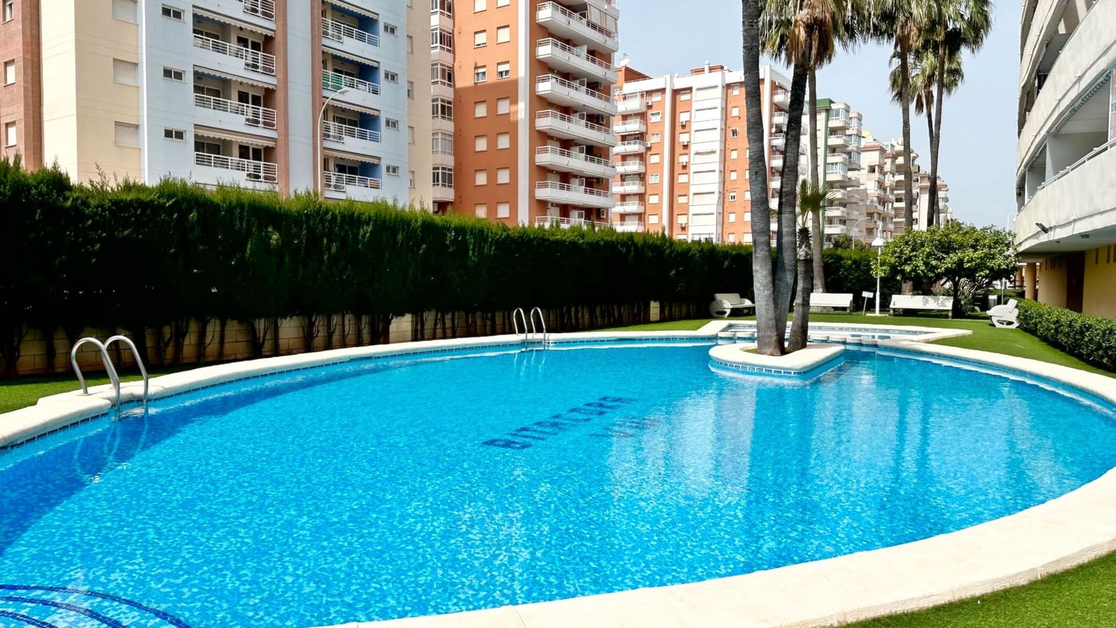 2 soveværelse Lejlighed til leje i Gandia med swimmingpool garage - € 700 (Ref: 8793982)