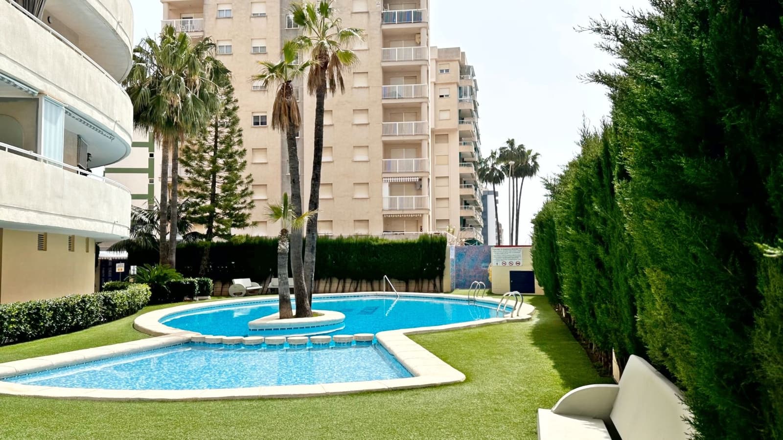 2 soveværelse Lejlighed til leje i Gandia med swimmingpool garage - € 700 (Ref: 8793982)