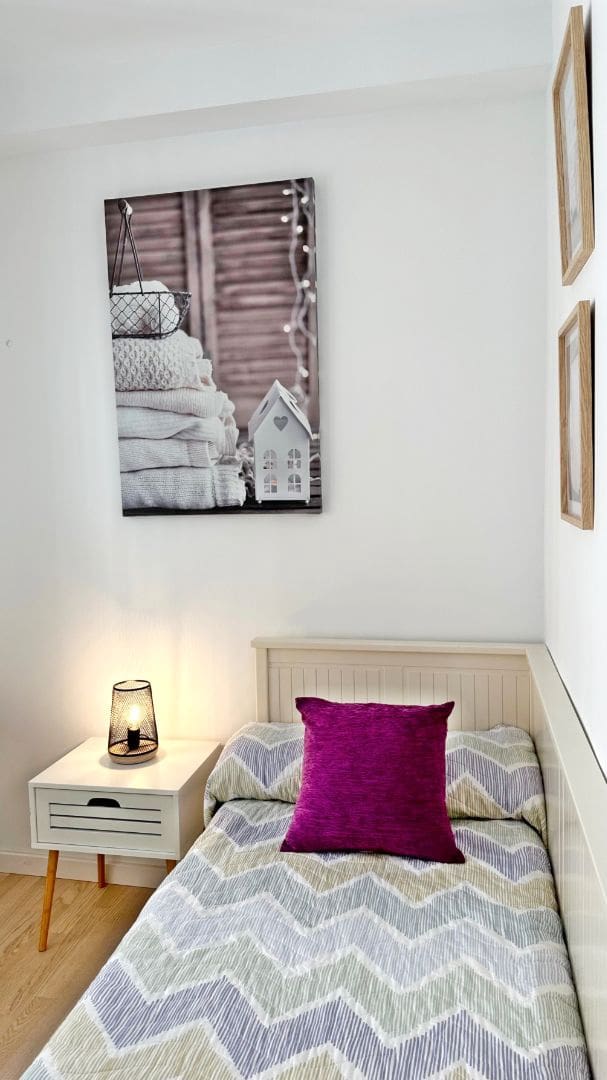 4 soveværelse Lejlighed til leje i Gandia med swimmingpool - € 900 (Ref: 8793983)