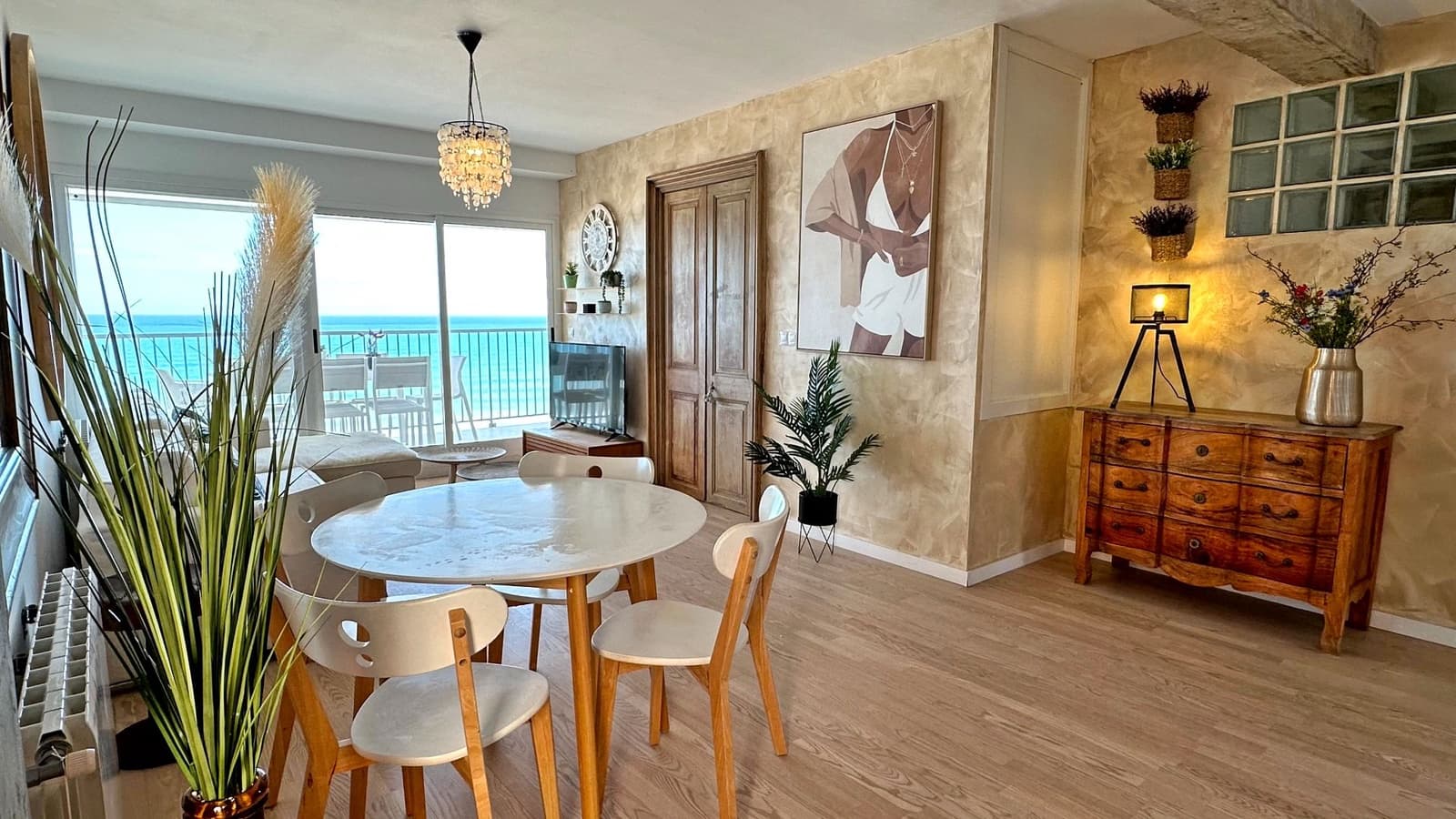 4 soveværelse Lejlighed til leje i Gandia med swimmingpool - € 900 (Ref: 8793983)