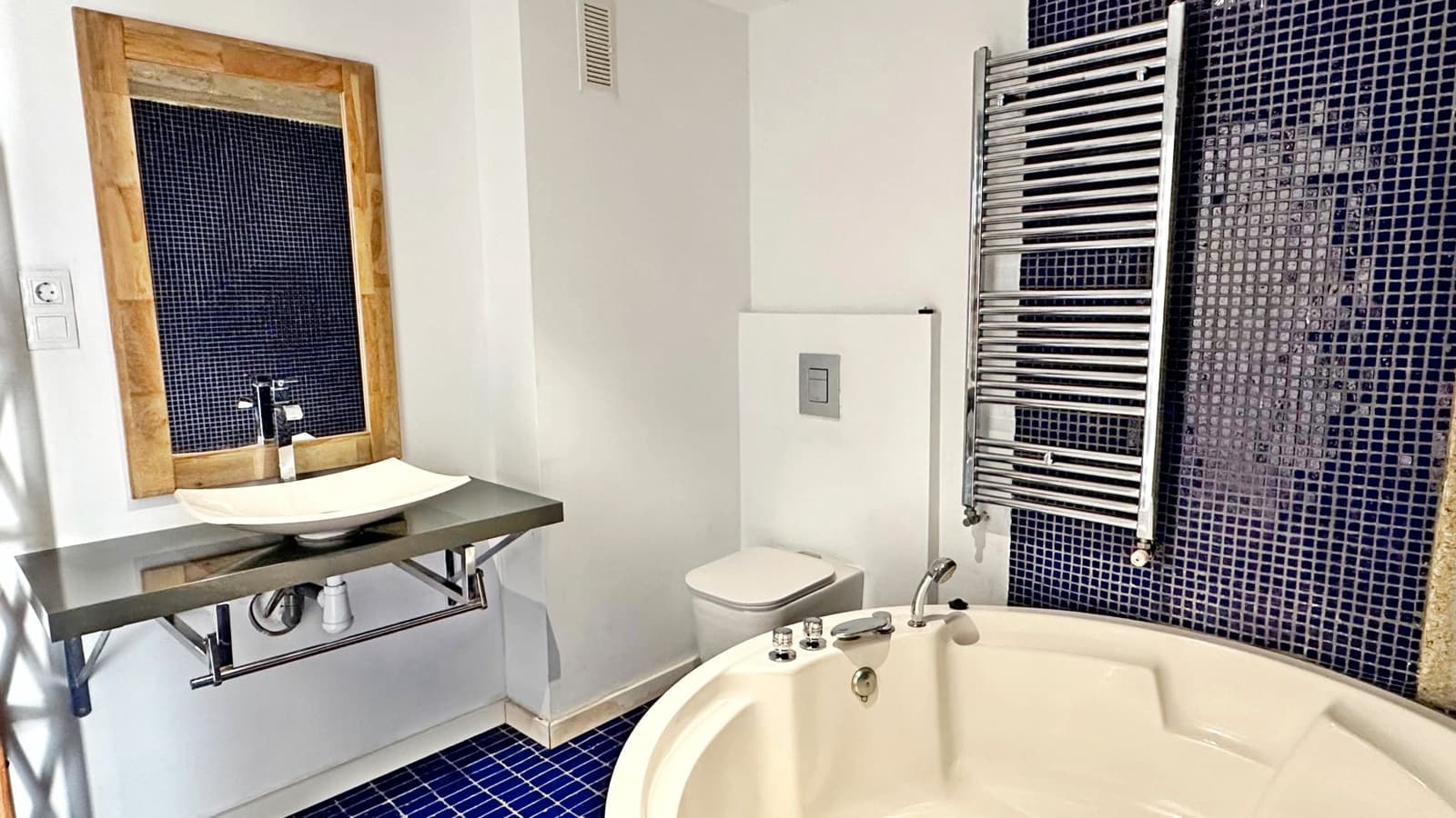 4 soveværelse Lejlighed til leje i Gandia med swimmingpool - € 900 (Ref: 8793983)