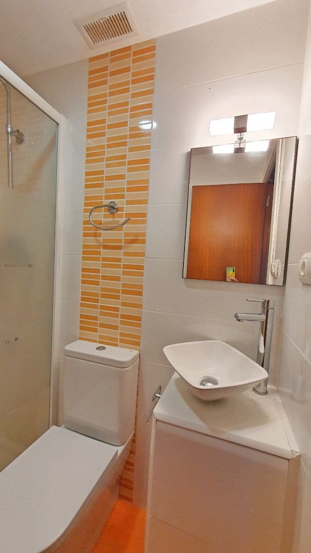 3 soveværelse Lejlighed til leje i Gandia med swimmingpool garage - € 700 (Ref: 8795493)