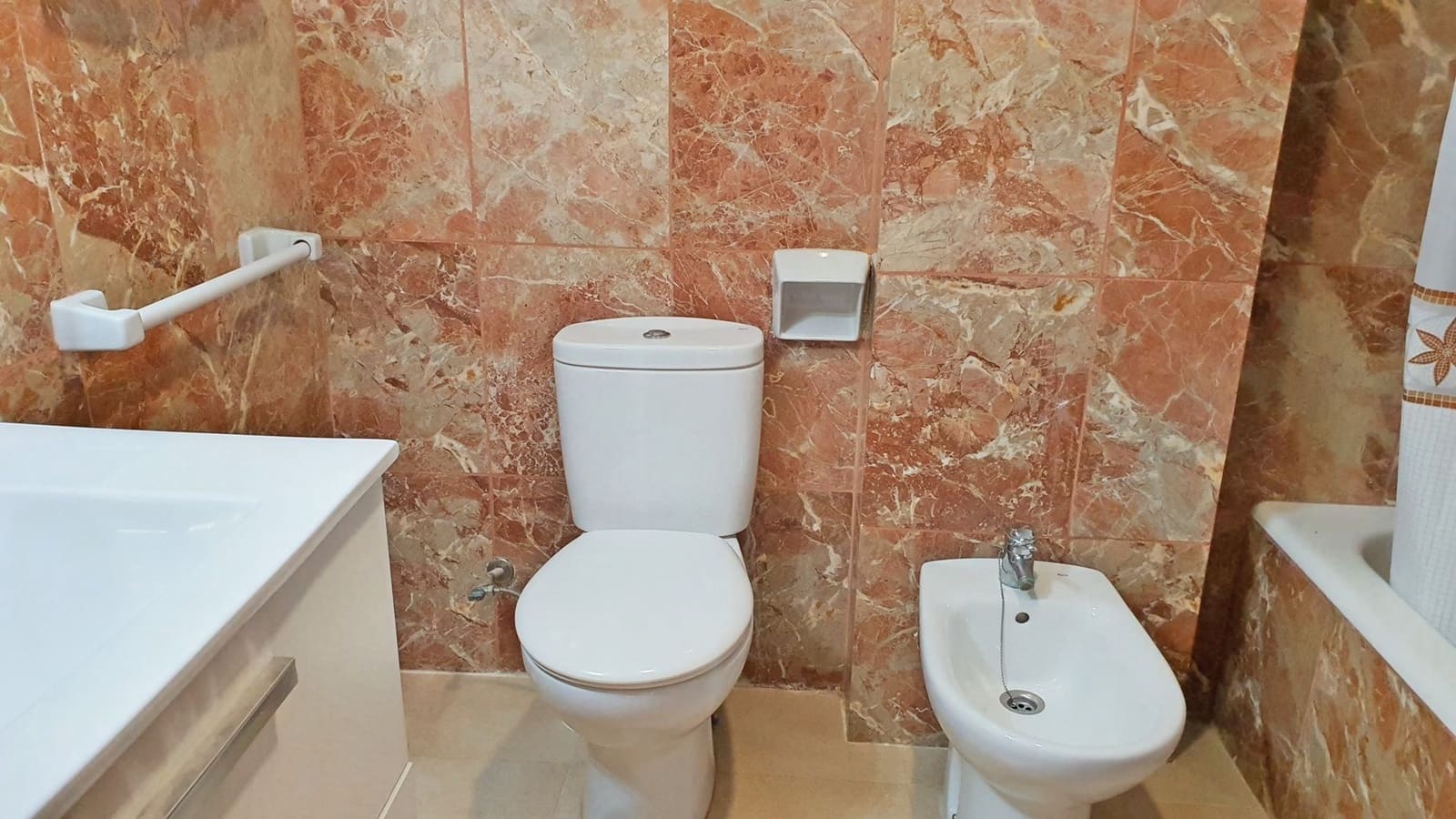 3 soveværelse Lejlighed til leje i Gandia med swimmingpool garage - € 700 (Ref: 8795493)