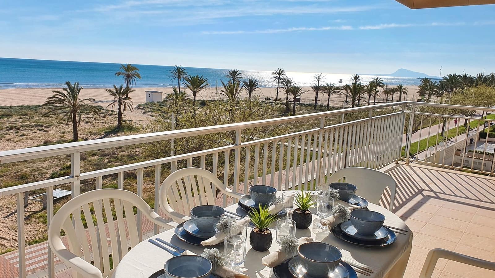 3 soveværelse Lejlighed til leje i Gandia med swimmingpool garage - € 700 (Ref: 8795493)