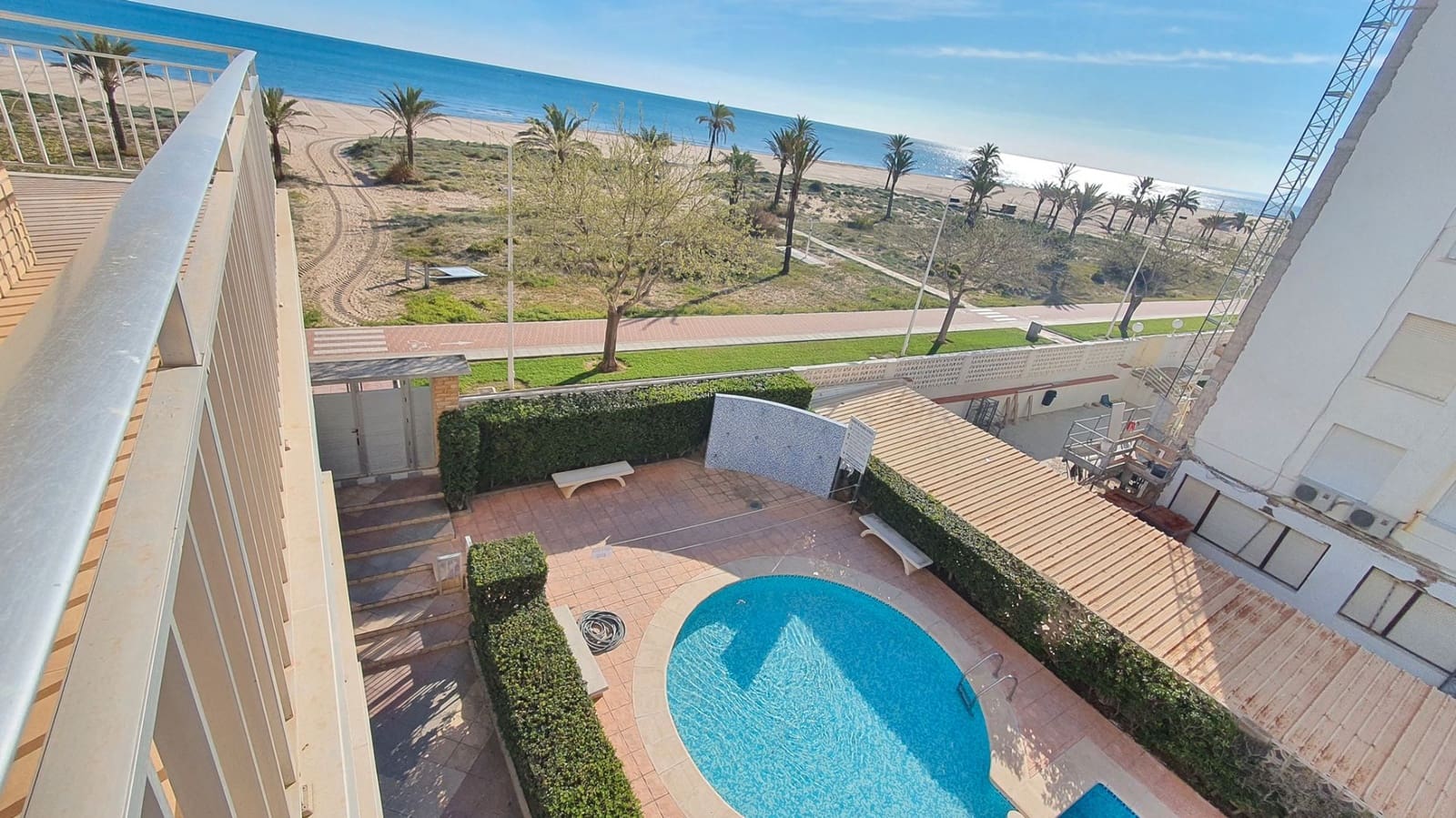 3 soveværelse Lejlighed til leje i Gandia med swimmingpool garage - € 700 (Ref: 8795493)