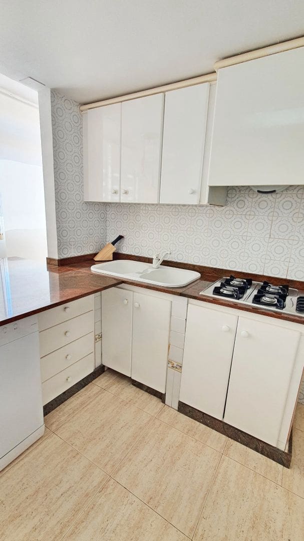 3 camera da letto Appartamento da affittare in Gandia con piscina - 700 € (Rif: 8807510)