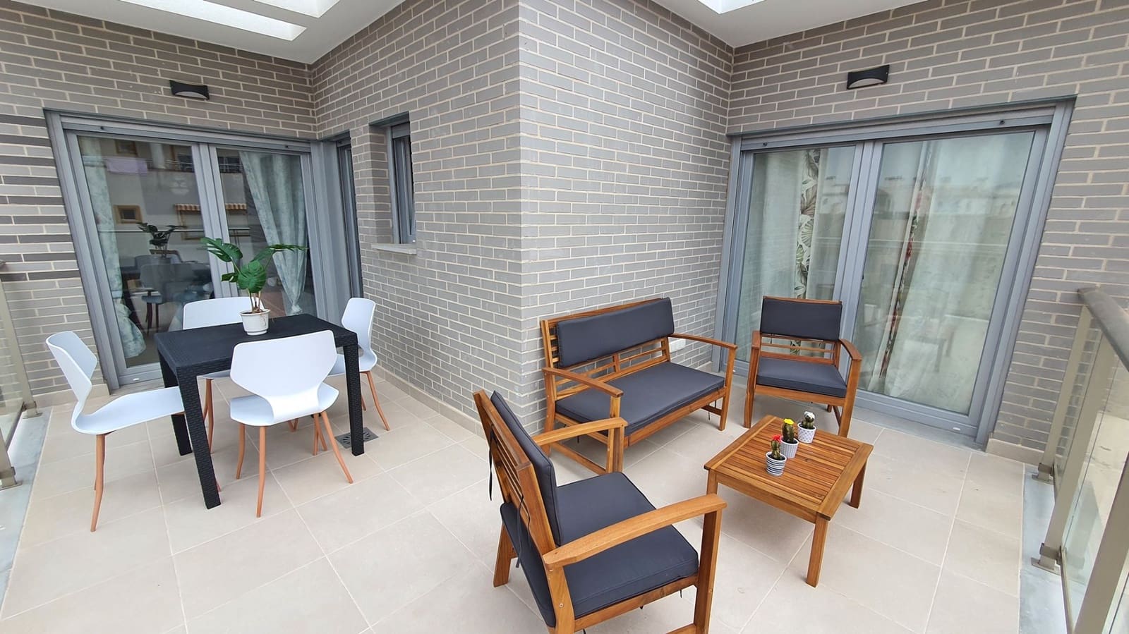 1 camera da letto Appartamento da affittare in Oliva con piscina garage - 700 € (Rif: 8813799)