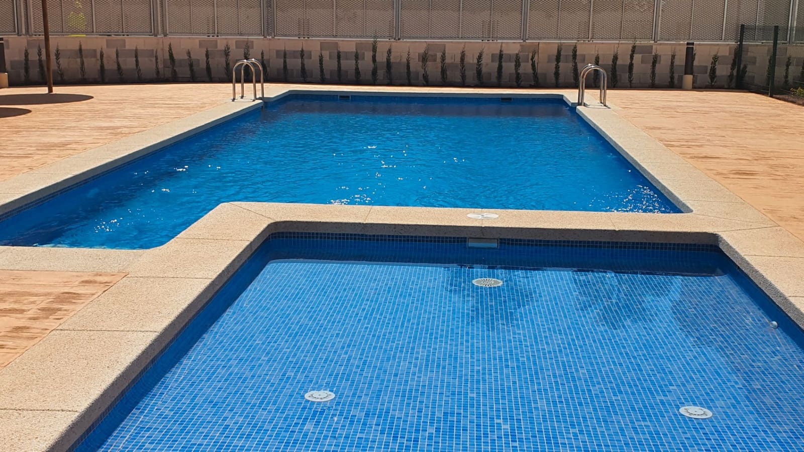 1 camera da letto Appartamento da affittare in Oliva con piscina garage - 700 € (Rif: 8813799)